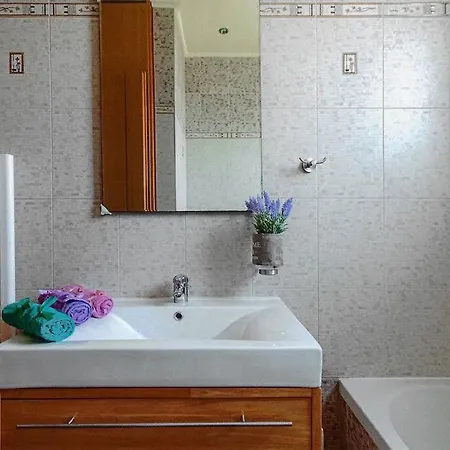 Апартаменти Ivi Centralapartment Rhodes Town