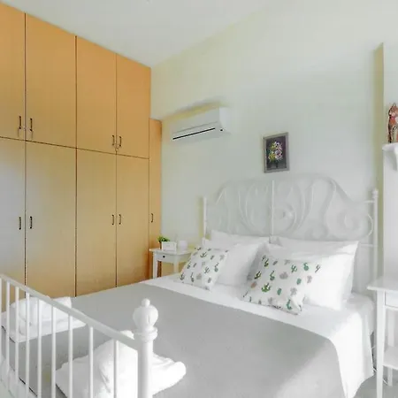 Ivi Centralapartment Rhodes Town *